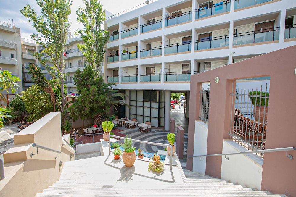 Santa Marina Unique Hotel 圣尼古拉奥斯 外观 照片
