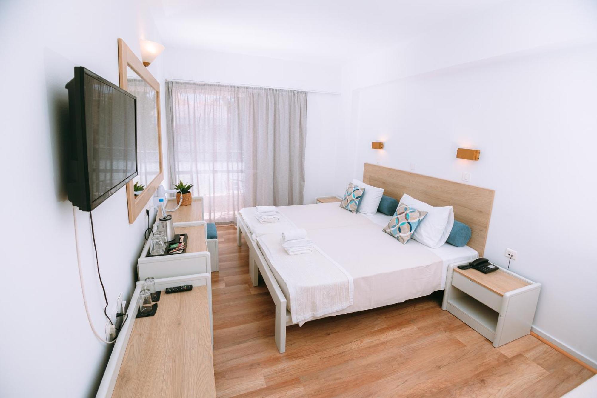 Santa Marina Unique Hotel 圣尼古拉奥斯 外观 照片